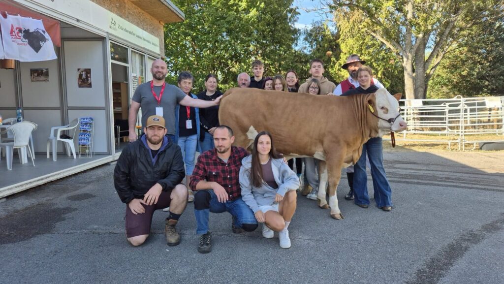 Zväz chovateľov slovenského strakatého dobytka - družstvo 14 SIMMENTAL - spolocna